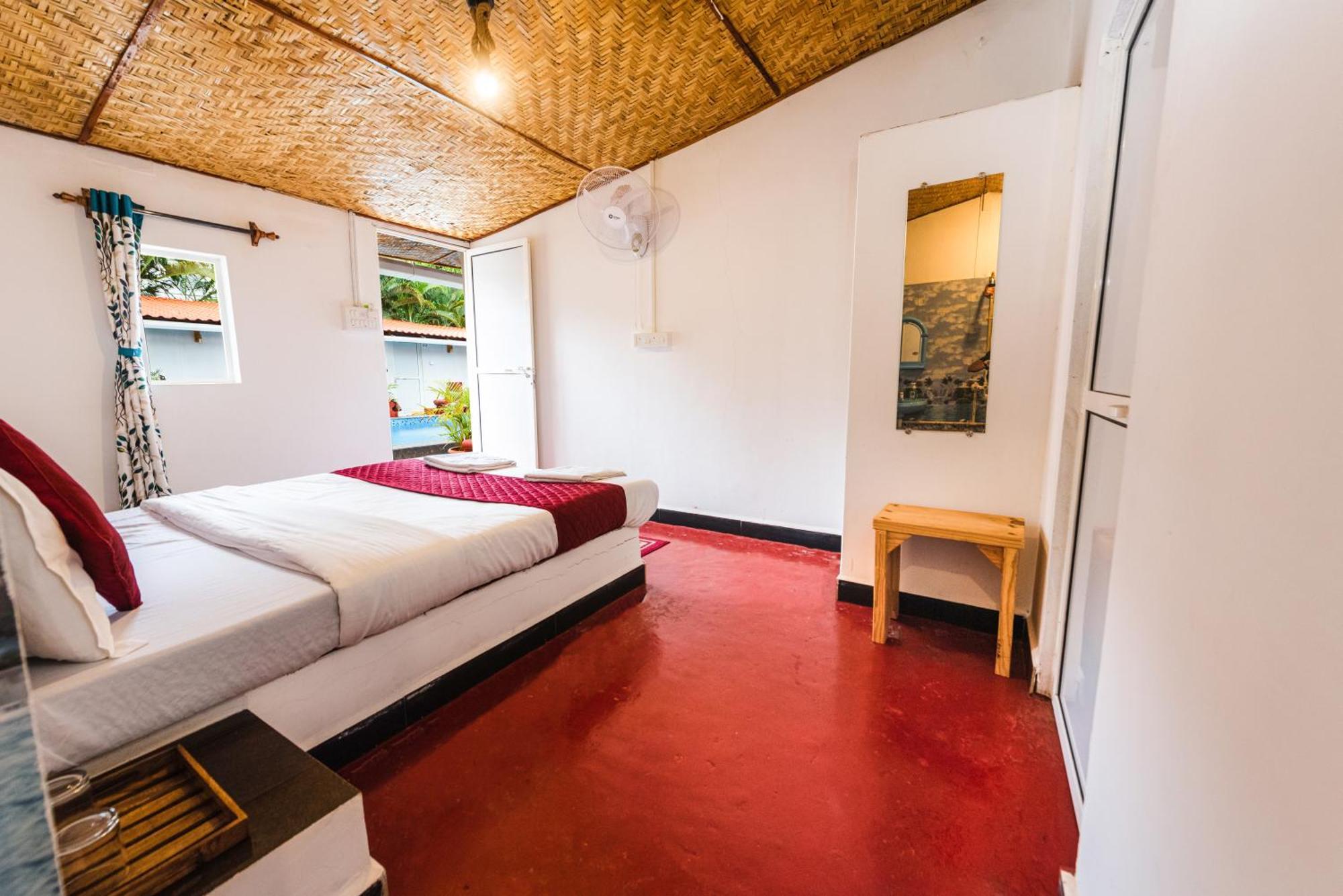 Hotel La Paulo'S Near Beach Resort 모르짐 외부 사진